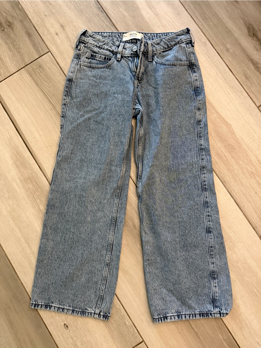 Hollister Straight Leg Jeans in Light Blue Denim